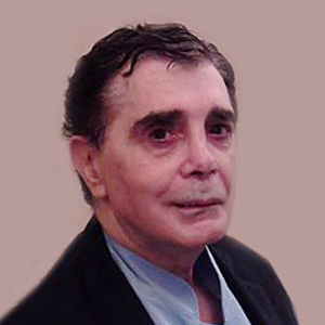 Dr. Carlos A. Mangone