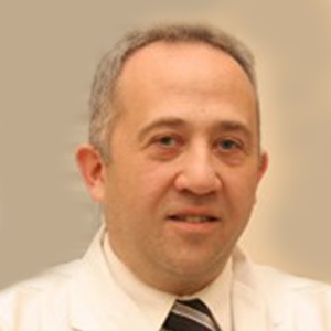 Dr. Janus Kremer