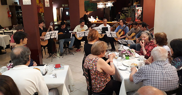 las emociones, la música y sobre todo el amor fueron armando una red de alegría