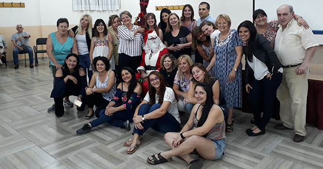 El miércoles 12 de diciembre se llevó a cabo nuestra tradicional fiesta de fin de año de los Talleres de Estimulación Cognitiva y Musicoterapia, Taller de la Memoria y Taller de Prevención Primaria,